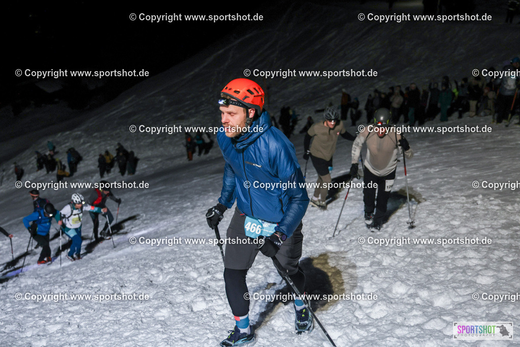 007A1002 | VerticalUp! #vertical_up_kitzbuehel #sportshot_your_pictrs #yourpictrs #dinafit #verticalup!2026