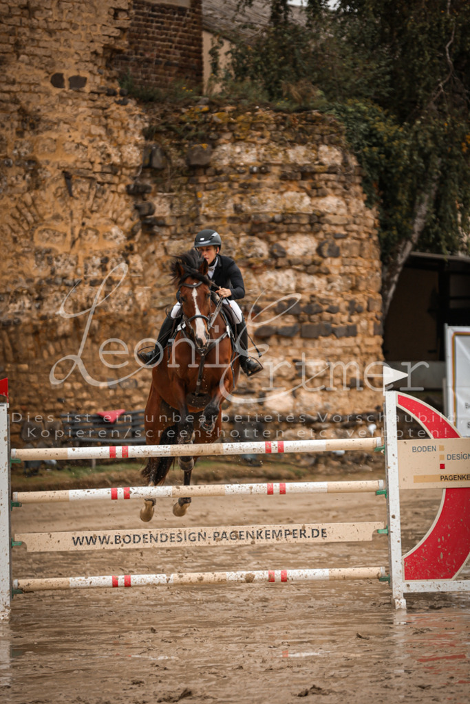 06.FrSpS100085 | Leoni Ertmer Photography - Realisiert mit Pictrs.com