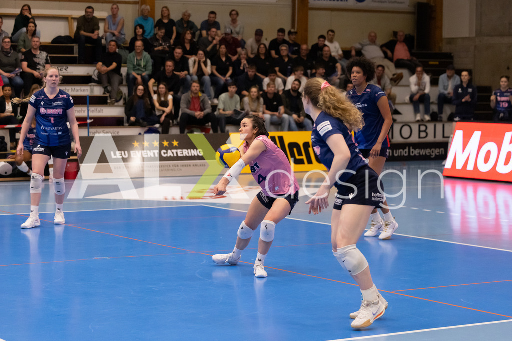 Volleyball I Frauen I Saison 2025-2026 I Volleyball NLA | Women I 1/2 Finals I  VC Kanti Schaffhausen - Sm'Aesch Pfeffingen I 18.03.2026 | 14 Romina Schnyder (CH) (Sm'Aesch Pfeffingen) – Libera - Realisiert mit Pictrs.com
