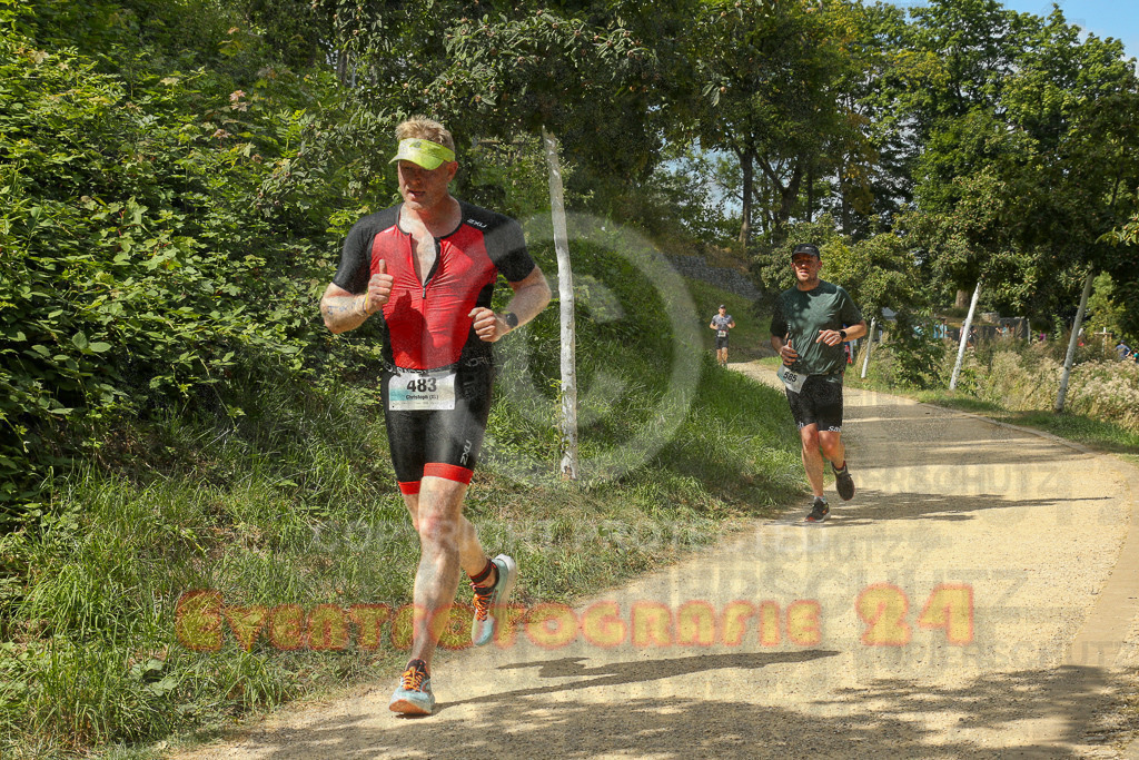 250824_1413_EX1_5408 | Sportfotografie im Rhein-Sieg Kreis, Köln, Bonn, NRW, Rheinland Pfalz, Hessen, etc. Unser Tätigkeitsfeld umfasst den Laufsport vom Volkslauf über den Marathon, Duathlon, Triathon bis zum Ultralauf wie Kölnpfad Ultra oder Schindertrail.
