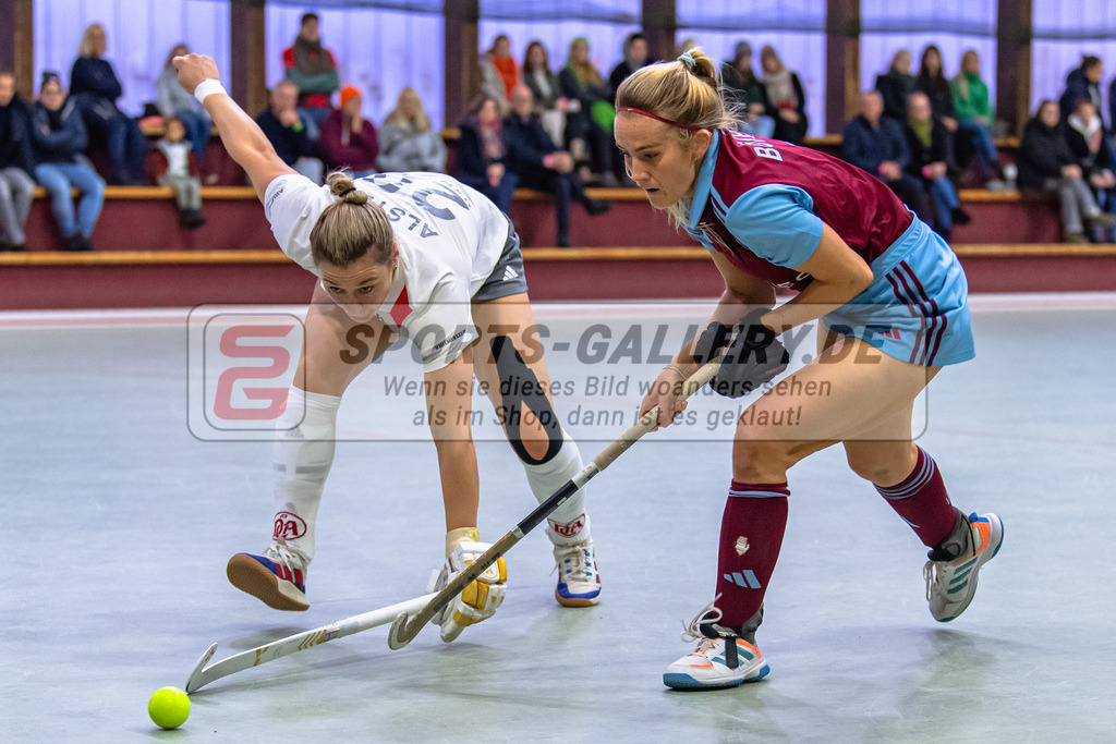 SM_20231216-D5A_5257 | 1.Bundesliga Hallenhockey  (W) UHC - DCadA / 3:2 (2:2)