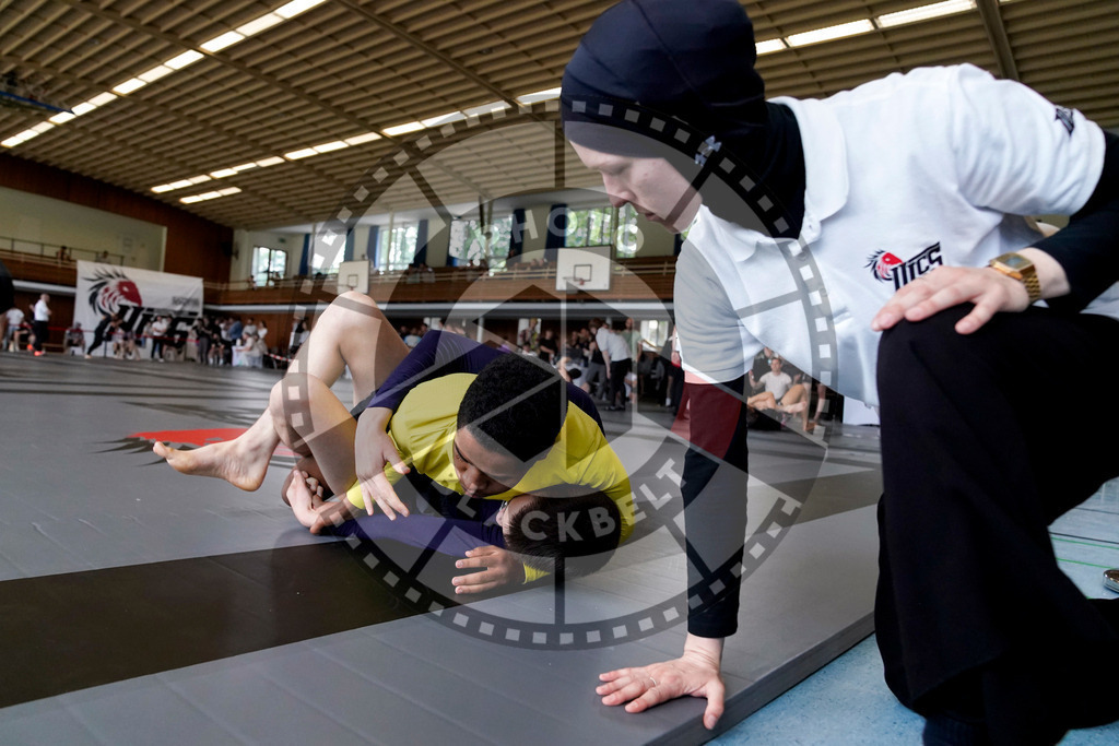 20240608PBB01823 | Fighters compete during the ILLCS VII summer edition luta livre competition in Hannover, Germany, on June 8, 2024.