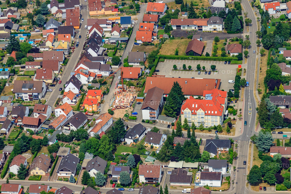 Luftbild: Penny, Brahmsstraße, Buchstr in Jockgrim im Bundesland Rheinland-Pfalz in Deutschland. Foto: IMG_29719.jpg vom 02.07.2010 durch Werner Riehm/FLY-FOTO.de
