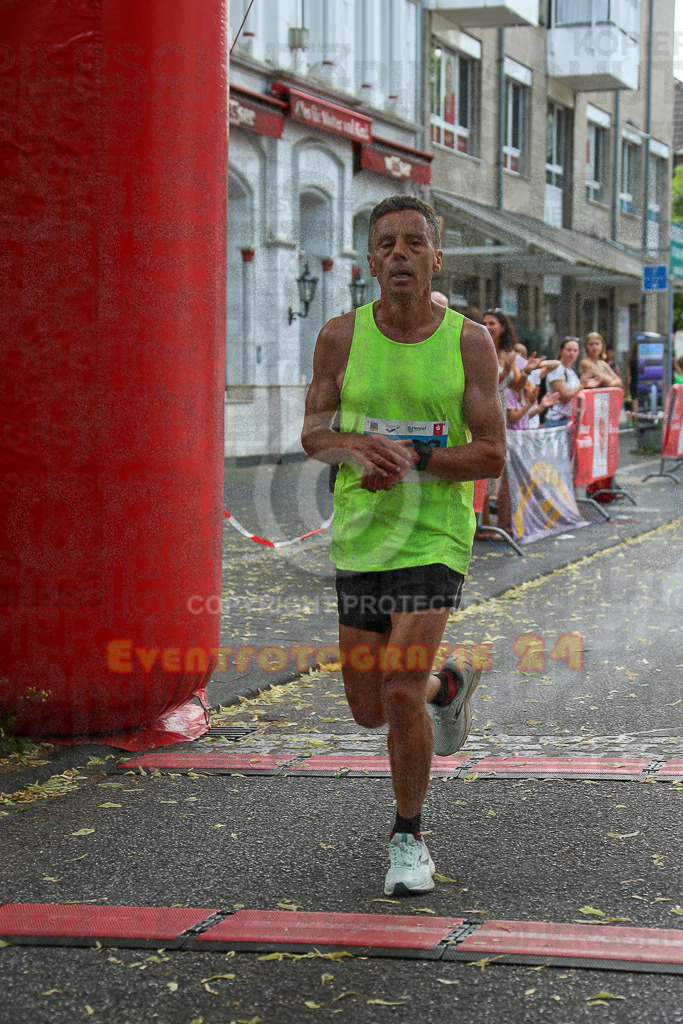 220625_1627_EX1_4634 | Sportfotografie im Rhein-Sieg Kreis, Köln, Bonn, NRW, Rheinland Pfalz, Hessen, etc. Unser Tätigkeitsfeld umfasst den Laufsport vom Volkslauf über den Marathon, Duathlon, Triathon bis zum Ultralauf wie Kölnpfad Ultra oder Schindertrail.