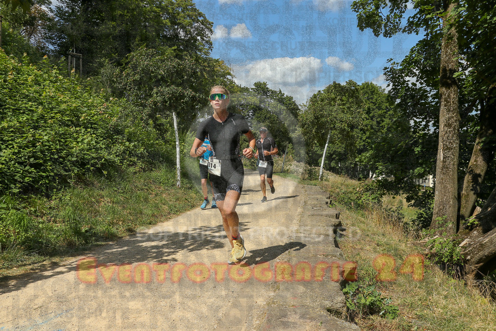 250824_1333_EX1_2781 | Sportfotografie im Rhein-Sieg Kreis, Köln, Bonn, NRW, Rheinland Pfalz, Hessen, etc. Unser Tätigkeitsfeld umfasst den Laufsport vom Volkslauf über den Marathon, Duathlon, Triathon bis zum Ultralauf wie Kölnpfad Ultra oder Schindertrail.