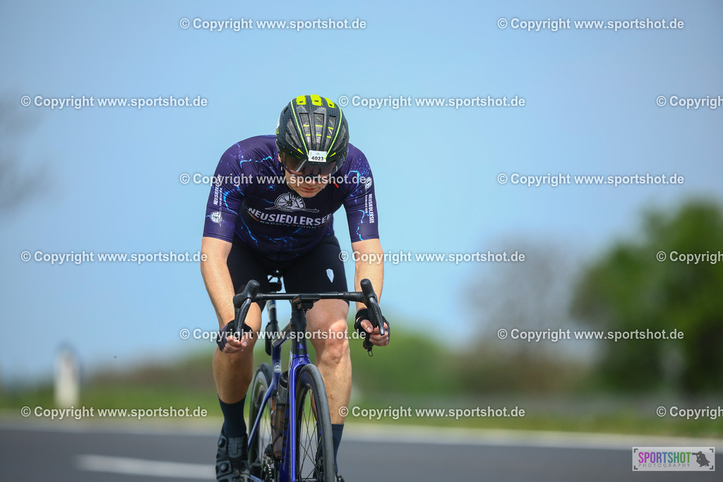 596_TRA56743 | Neusiedlersee Radmarathon 2026@sportshot_your_pictrs #yourpictures#roadtowm2029 #nrm #neusiedlerseeradmarathon #neusiedlersee #neusiedlerseetourismus #burgenland #mörbisch #nrm26 #burgenlandtourismus #voglundco #poweredbyburgenlandtourismus #radsport #rad #marathon #ucigranfondo #visitburgenland #ucigranfondoworldseries