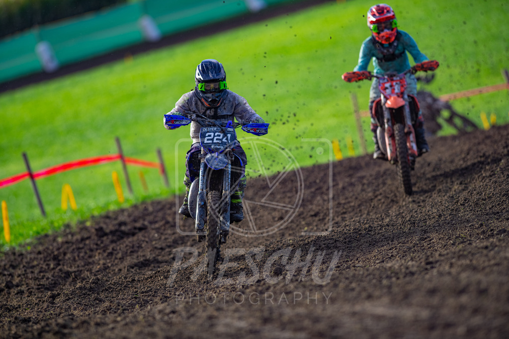 BYR85 (368) | Paeschuphoto Shop - Wer nicht sucht der auch nicht findet.Ob Motocrossbilder oder von einem besuchtem Spiel, Hauptsache Action. - Realisiert mit Pictrs.com