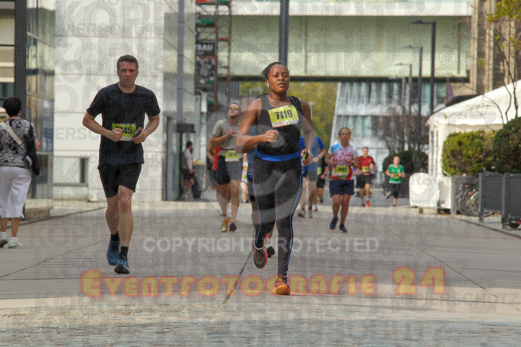 250920_1528_EV4_8890 | Sportfotografie im Rhein-Sieg Kreis, Köln, Bonn, NRW, Rheinland Pfalz, Hessen, etc. Unser Tätigkeitsfeld umfasst den Laufsport vom Volkslauf über den Marathon, Duathlon, Triathon bis zum Ultralauf wie Kölnpfad Ultra oder Schindertrail.