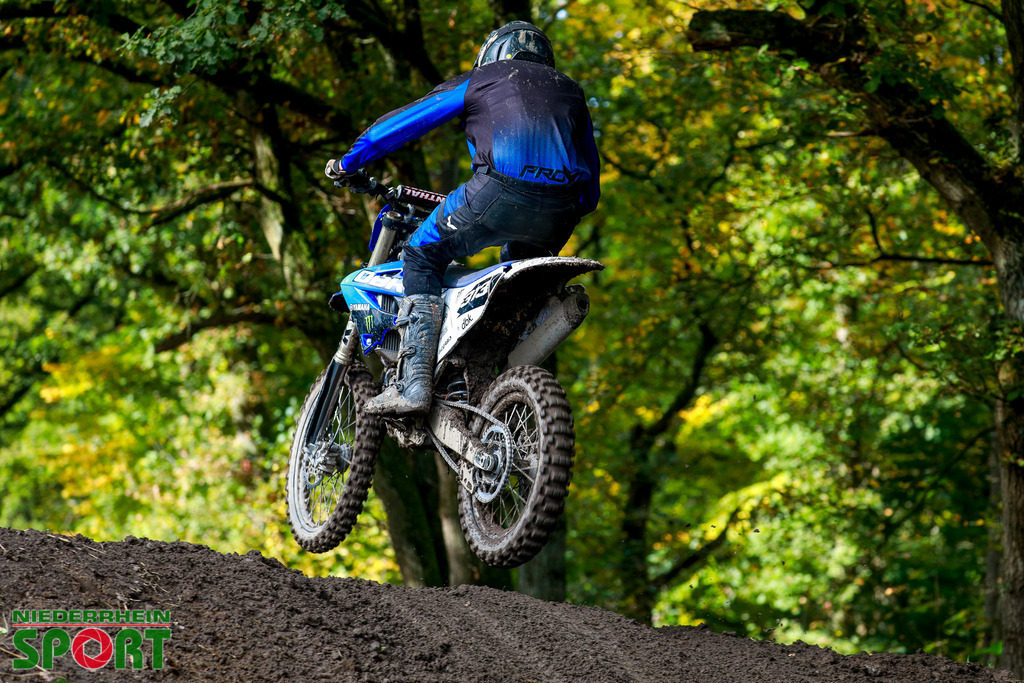 OpenTrack2024_Sonntag_Hobbyfahrer_231 | Bildergalerie von Sport-Ereignissen aber auch von weiteren spannenden Dingen - nicht nur vom Niederrhein. In Anlehnung an den bekannten Spruch von Hanns Dieter Hüsch heißt das Motto: "Niederrhein ist überall".  - Realisiert mit Pictrs.com