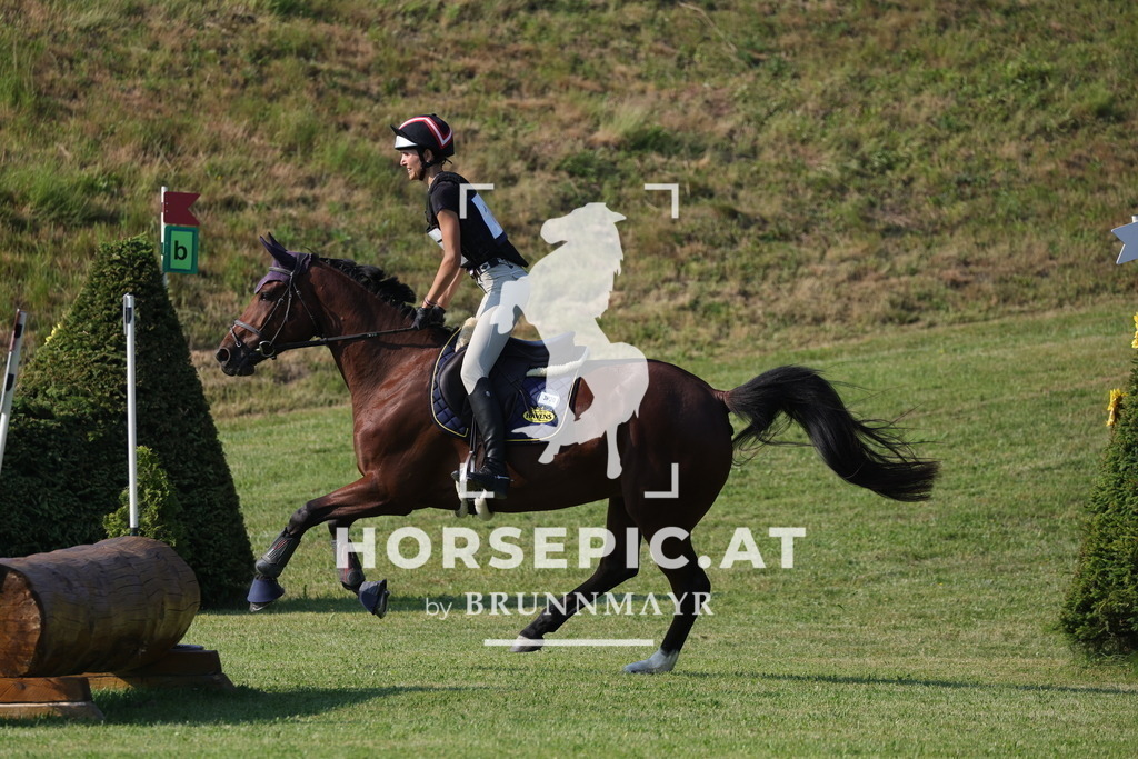 0P6A9435 | Willkommen bei Brunnmayr - Design & Fotografie – Ihrem Spezialisten für Reitturniere und Pferdeveranstaltungen in Oberösterreich, Salzburg und Bayern! Seit über 17 Jahren sind wir leidenschaftlich dabei.