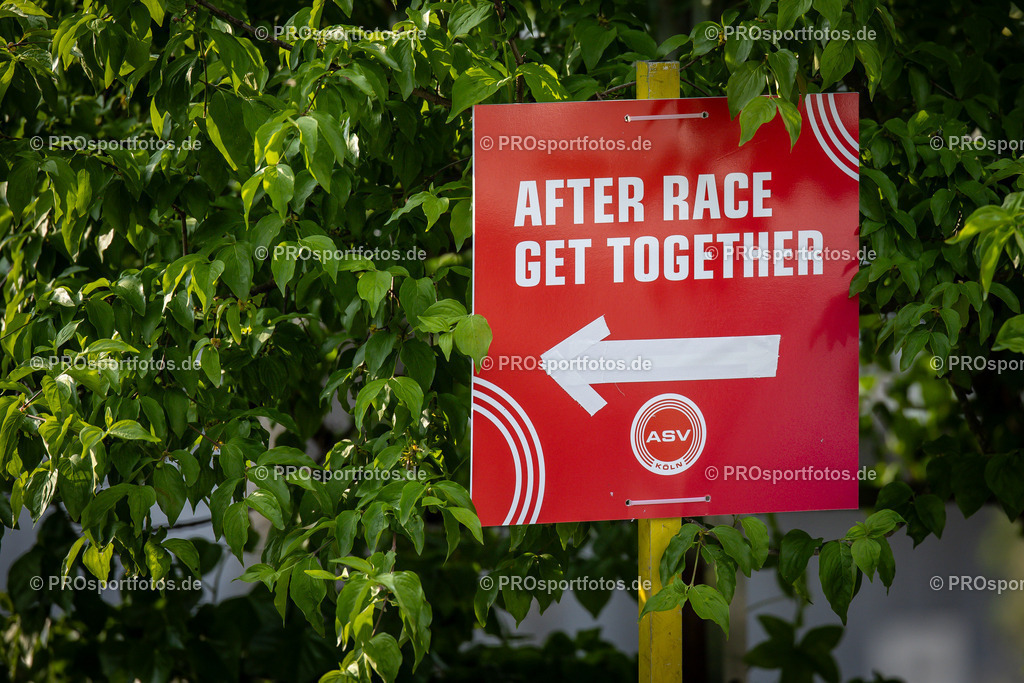 21. ASV Nachtlauf; Koeln, 08.05.24 | Impressionen vom 21. ASV Nachtlauf am 08.05.24 am Tanzbrunnen in Koeln. Foto: BEAUTIFUL SPORTS/Axel Kohring