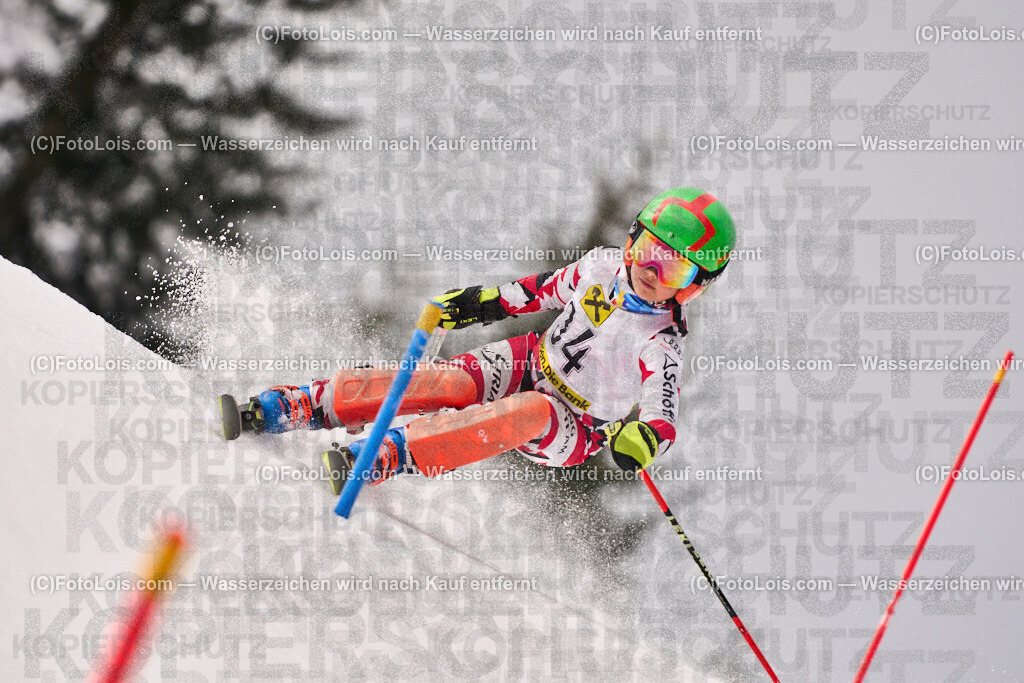 ALP3222_KinderCup-SL_STMK_Strallegg_Auinger Isabella | Raiffeisen KINDERCUP Alpin, SLALOM auf der JogllandStreif in Strallegg am So 23. Februar 2025. Veranstaller: Steirischer Skiverband (5000). Skiunion Strallegg (5197).