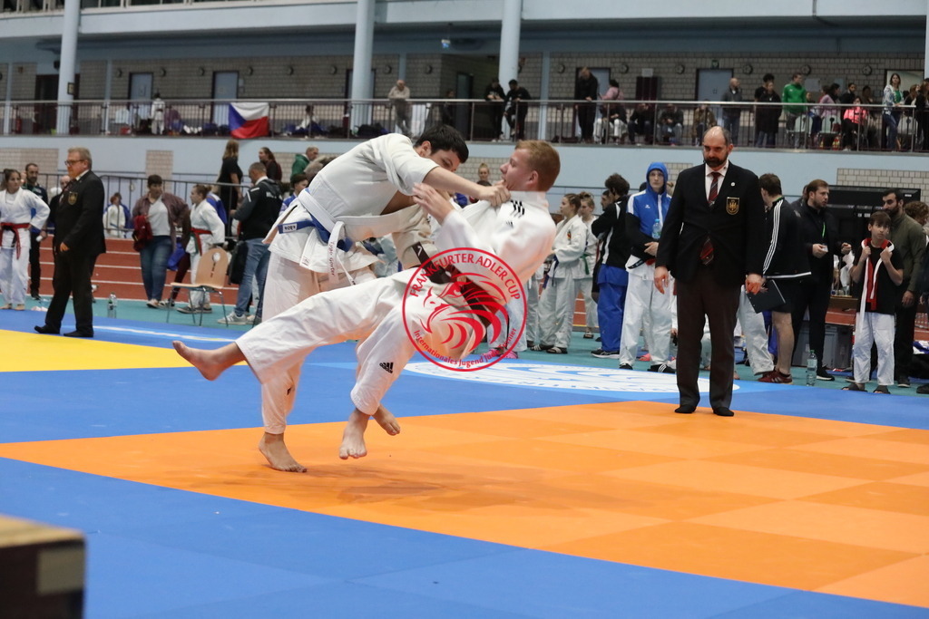 1J7A2472 | Fotos vom Adler Cup - Pictures from Adler Cup

Hier findet Ihr alle Eindrücke und großen Momente der Adler Cup Wochenenden. Here you will find all impressions and great moments of the Adler Cup weekends. - Realisiert mit Pictrs.com