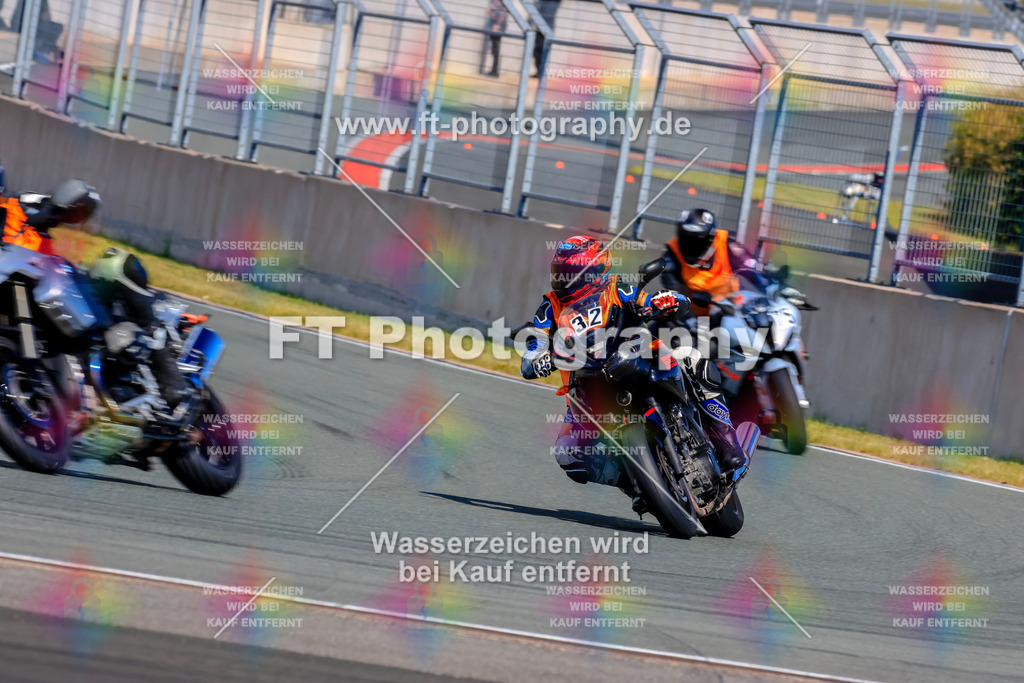 _TCM3738 | Hier findet Ihr Bilder von Touristenfahrten auf der Nürburgring Nordschleife oder von anderen Veranstaltungen die ich besucht habe. Viel Spass beim Durch Schauen 