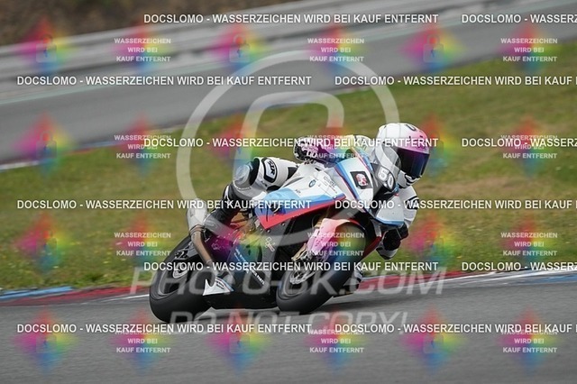 2025_09_13_PBK_24742 | Sportfotografie; SlowMotion; Video; Rennstrecke; Hafeneger; RSE; Speer; Trackday; Motorsportarena; Hockenheimring; Brno; Most; Barcelona; Valencia, Benny; Kaetzmer;