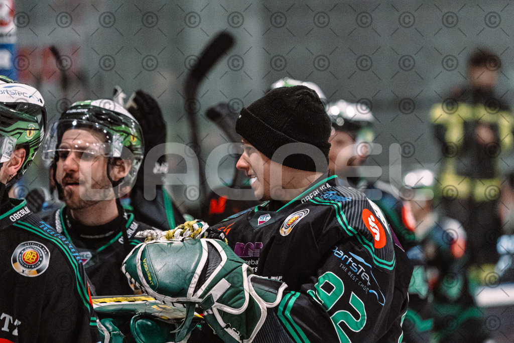 Alligators_vs_Lindau_20_02_2026-61 | Höchstadt Alligators Fotogalerie: Eishockey-Action aus Franken. Professionelle Spielfotos, Portraits & Stadionbilder zum Download. Jetzt entdecken! - Realisiert mit Pictrs.com