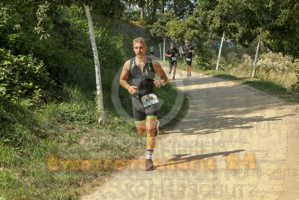 250824_1435_EX1_6769 | Sportfotografie im Rhein-Sieg Kreis, Köln, Bonn, NRW, Rheinland Pfalz, Hessen, etc. Unser Tätigkeitsfeld umfasst den Laufsport vom Volkslauf über den Marathon, Duathlon, Triathon bis zum Ultralauf wie Kölnpfad Ultra oder Schindertrail.