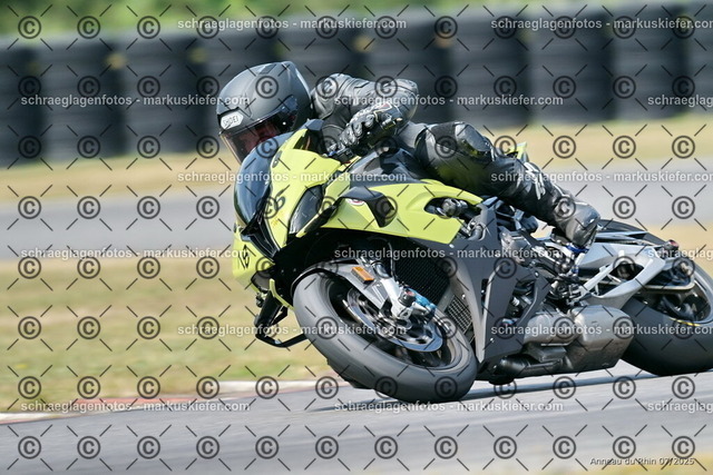 25bt04-1857 | markuskiefer.com - Realisiert mit Pictrs.com