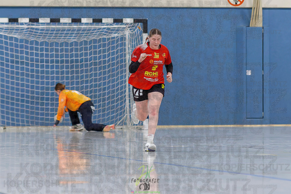 Frauen Regionalliga (HHV); HSG Wettenberg - TV Hüttenberg | Frauen Regionalliga (HHV); HSG Wettenberg - TV Hüttenberg am 06.12.2025 in Launsbach (Wettenberg) (Halle GS Launsbach (Wettenberg))Photo © 2025 - Jörg Heinrich - Realisiert mit Pictrs.com