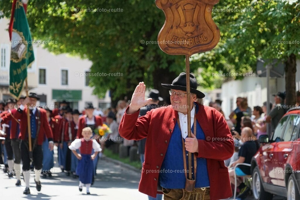 17a-EHENBICHL-Bundesmusikfest-2023-Juni16-Reutte-DSC06557 | Info aus dem Bezirk Reutte/Ausserfern Tirol sowie eine umfangreiche Bilddatenbank über die gesamte Region: Lechtal, Talkessel Reutte, Tannheimertal, Zwischentoren. Lech, Plansee, Zugspitze, Grenztunnel, B179, Fernpassstraße, Verkehr, Lawinen, Tradition, - Realisiert mit Pictrs.com