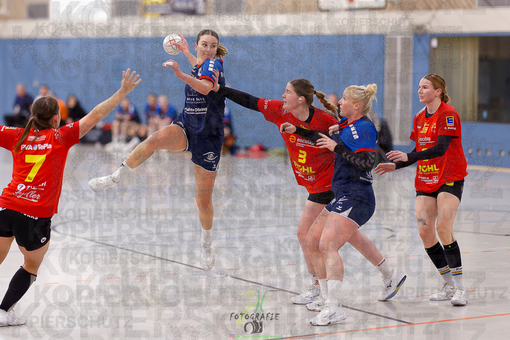 Frauen Regionalliga (HHV); HSG Wettenberg - TV Hüttenberg | Frauen Regionalliga (HHV); HSG Wettenberg - TV Hüttenberg am 06.12.2025 in Launsbach (Wettenberg) (Halle GS Launsbach (Wettenberg))Photo © 2025 - Jörg Heinrich - Realisiert mit Pictrs.com