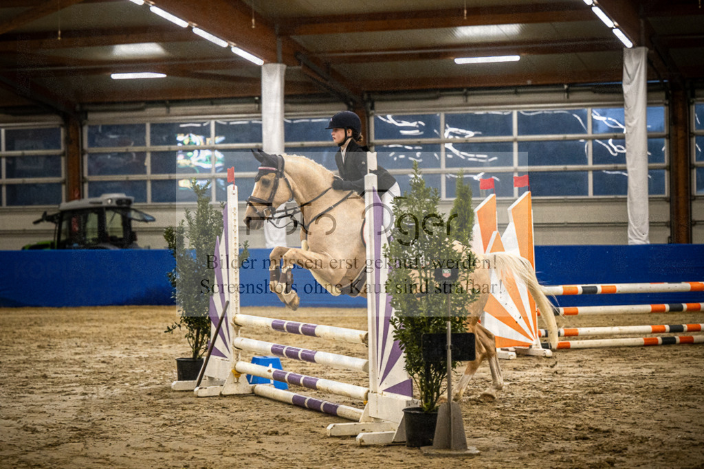 DOS_0100 | Entdecke hochwertige Reitturnierfotos von Foto Oger. Professionell, emotional und authentisch – jetzt Lieblingsmomente im Shop bestellen. - Realisiert mit Pictrs.com