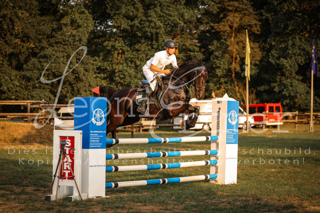 24.FrSpL00197 | Leoni Ertmer Photography - Realisiert mit Pictrs.com