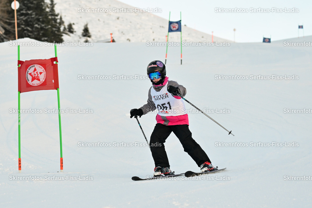 SRS_26.12.2025_0145 | SRS_26.12.2025_0145 - Realisiert mit Pictrs.com