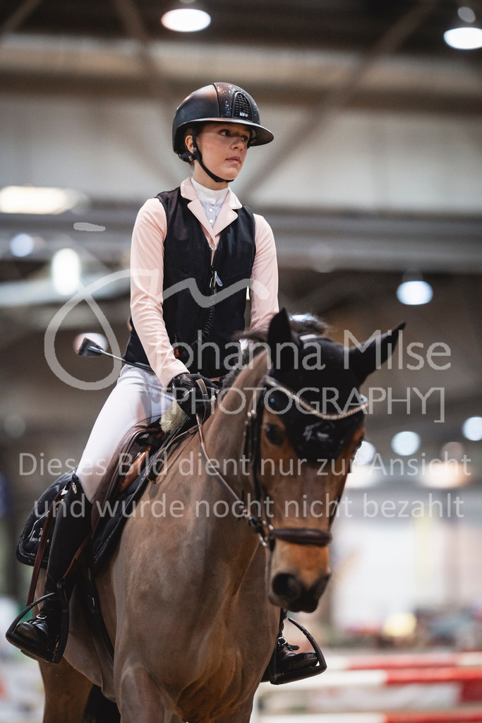 240119_Leipzig_PonyTrophy-519 | Deine schönsten Turniermomente als professionelle Fotos! Entdecke hochwertige Pferdesport-Fotografie im Online-Shop. Jetzt Fotos finden & bestellen!