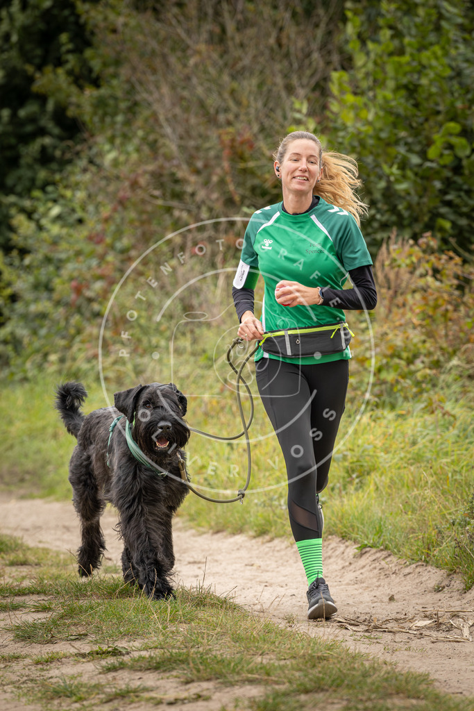Pfotenfotografie_DV3A7945 | Hundefotografie, Tierfotograf, Pfotenfotografie, Fotoshooting Hund, Hunde Portrait, Hundesport, Hundeportraits, Heideshooting, Hunde, Sportfotograf, Hundefotograf, Turnierhundsport, THS,  - Realisiert mit Pictrs.com