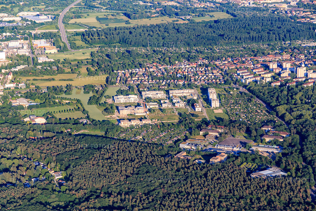 Luftbild: Technologiepark Karlsruhe im Ortsteil Rintheim in Karlsruhe im Bundesland Baden-Württemberg in Deutschland. Foto: IMG_115157.jpg vom 13.06.2019 durch Werner Riehm/FLY-FOTO.deTPK