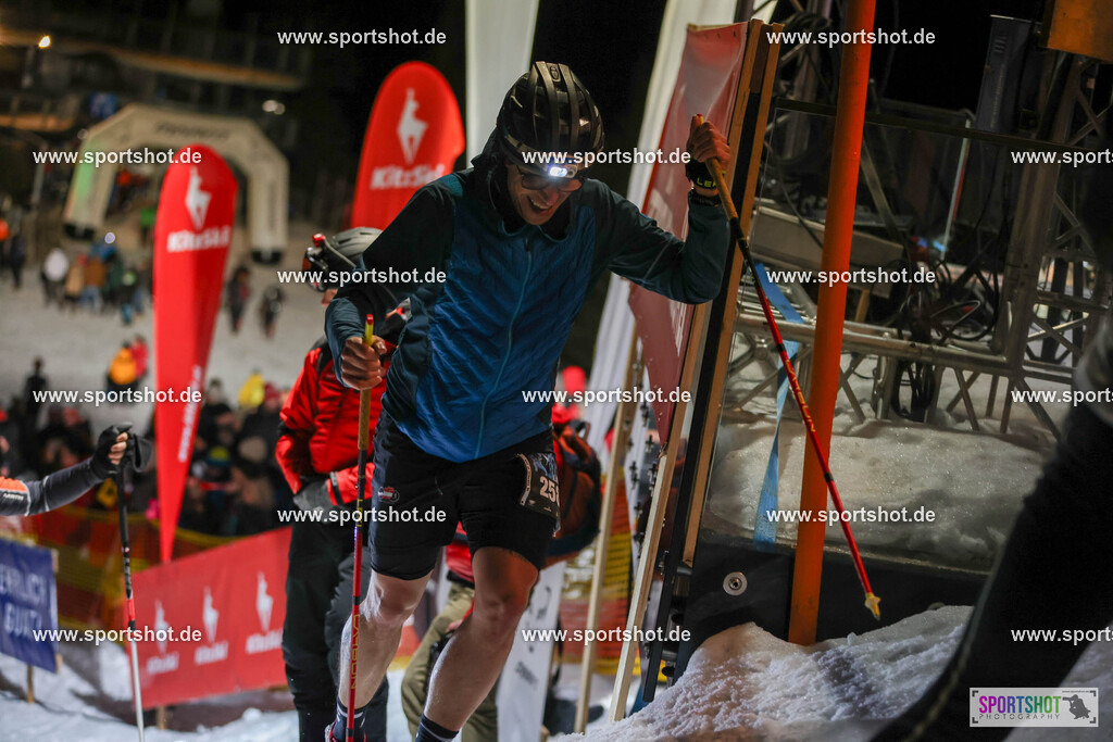 007A4001 | Vertical Up. Kitzbühel 2025                             #vertical_up_kitzbühel #verticalup #kitzbühel #sportshot_your_pictrs