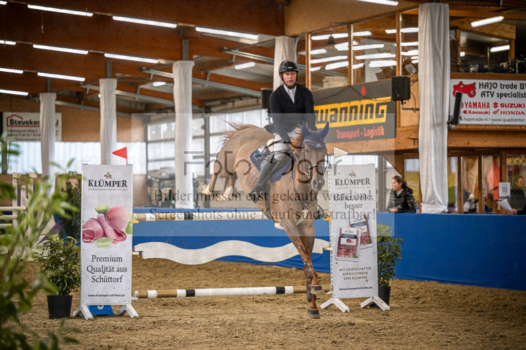DOS_1669 | Entdecke hochwertige Reitturnierfotos von Foto Oger. Professionell, emotional und authentisch – jetzt Lieblingsmomente im Shop bestellen.Deutschlandweite Turnierfotografie. - Realisiert mit Pictrs.com