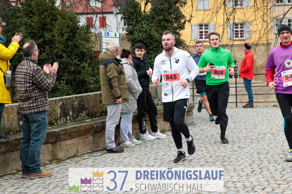 VR Bank Hauptlauf 10000m | 3 Koenigslauf 2023 - Realisiert mit Pictrs.com