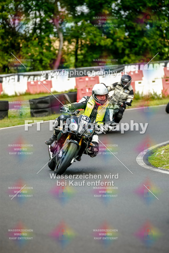 VBK-4569 | Hier findet Ihr Bilder von Touristenfahrten auf der Nürburgring Nordschleife oder von anderen Veranstaltungen die ich besucht habe. Viel Spass beim Durch Schauen 