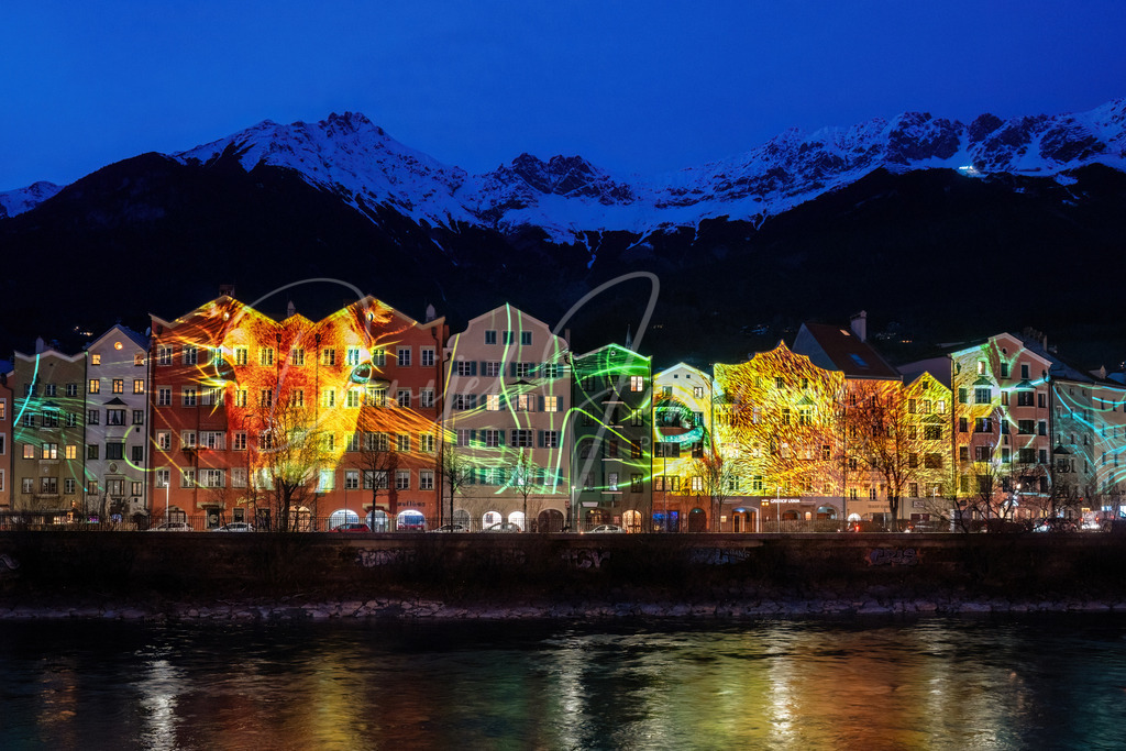 Bergsilvester | Fassadenmapping Mariahilf Bergsilvester 2022