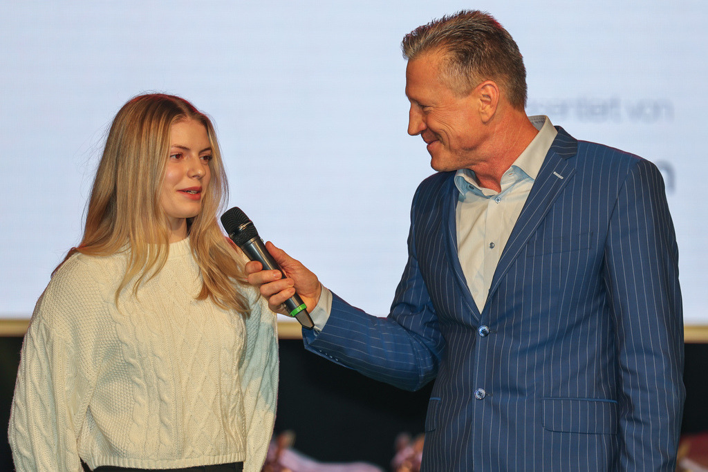 top-top.de250214-187 | Die 3. Weseler SportNacht, die große Sportgala mit Ehrungen der Weseler Sportler des Jahres 2024 findet am Freitag, den 14.02.2025 im Festzelt an der Rheinpromenade statt.Foto: Erwin Pottgiesser