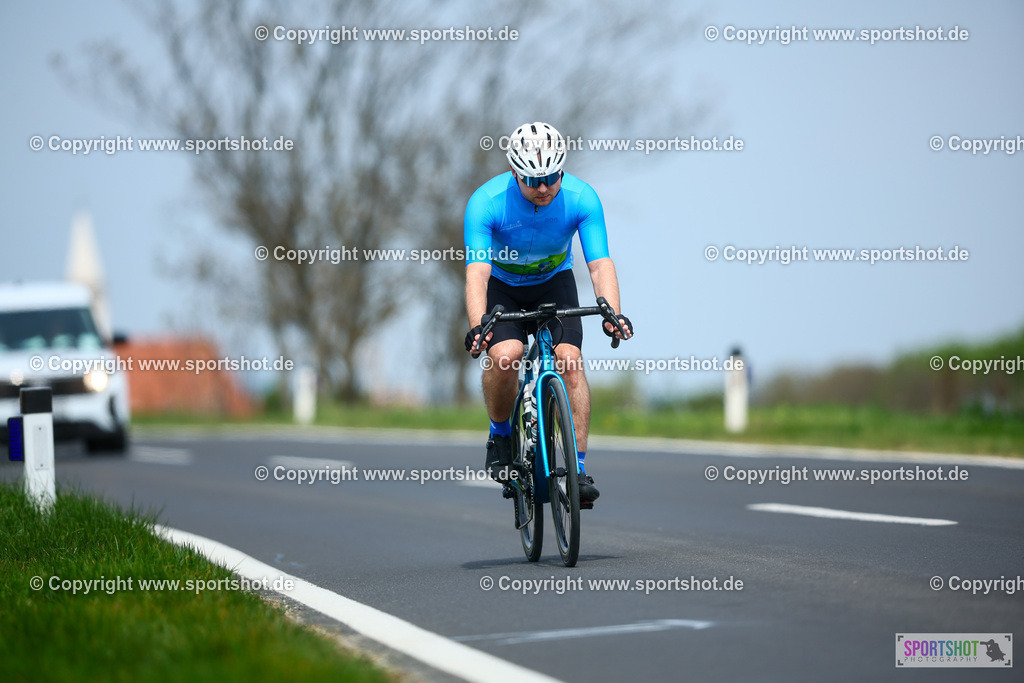 450_TRA56587 | Neusiedlersee Radmarathon 2026@sportshot_your_pictrs #yourpictures#roadtowm2029 #nrm #neusiedlerseeradmarathon #neusiedlersee #neusiedlerseetourismus #burgenland #mörbisch #nrm26 #burgenlandtourismus #voglundco #poweredbyburgenlandtourismus #radsport #rad #marathon #ucigranfondo #visitburgenland #ucigranfondoworldseries