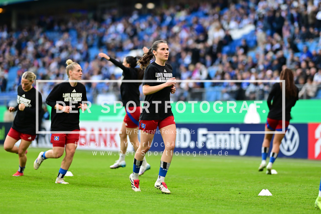 Fußball I Frauen I Saison 2024-2025 I DFB-Pokal I Halbfinale I Hamburger SV - SV Werder Bremen I 30917 | Der Sportfotograf. - Realisiert mit Pictrs.com