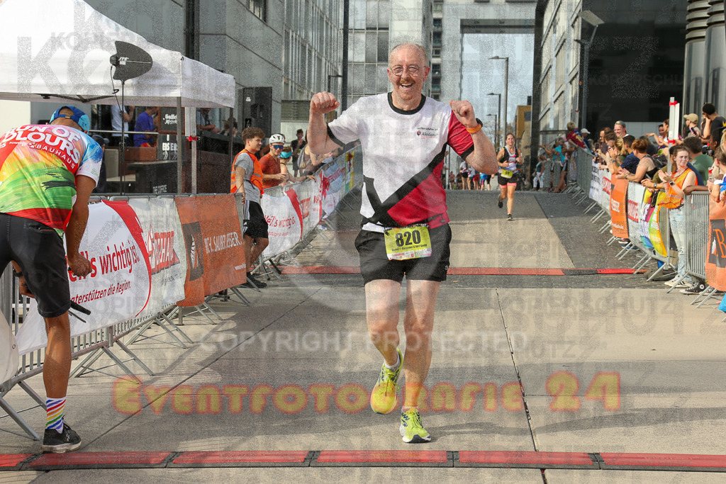 250920_1531_EX1_9839 | Sportfotografie im Rhein-Sieg Kreis, Köln, Bonn, NRW, Rheinland Pfalz, Hessen, etc. Unser Tätigkeitsfeld umfasst den Laufsport vom Volkslauf über den Marathon, Duathlon, Triathon bis zum Ultralauf wie Kölnpfad Ultra oder Schindertrail.