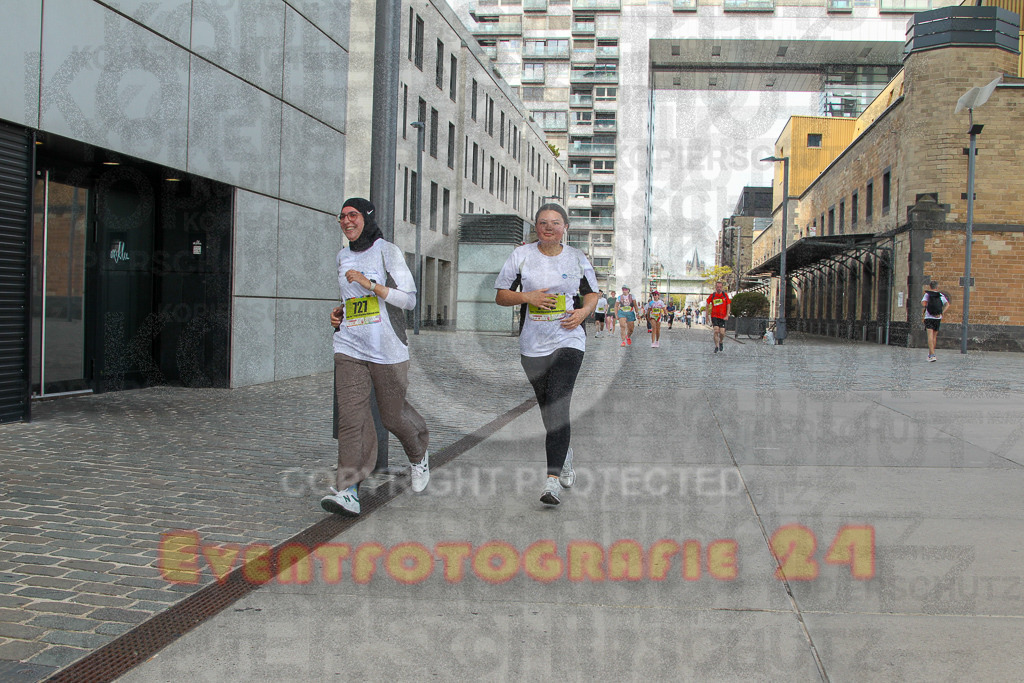 250920_1342_EV4_6485 | Sportfotografie im Rhein-Sieg Kreis, Köln, Bonn, NRW, Rheinland Pfalz, Hessen, etc. Unser Tätigkeitsfeld umfasst den Laufsport vom Volkslauf über den Marathon, Duathlon, Triathon bis zum Ultralauf wie Kölnpfad Ultra oder Schindertrail.