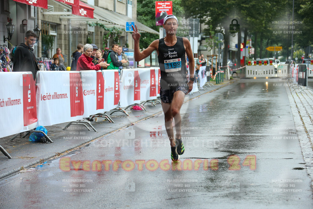 240622_1115_EX1_8225 | Sportfotografie im Rhein-Sieg Kreis, Köln, Bonn, NRW, Rheinland Pfalz, Hessen, etc. Unser Tätigkeitsfeld umfasst den Laufsport vom Volkslauf über den Marathon, Duathlon, Triathon bis zum Ultralauf wie Kölnpfad Ultra oder Schindertrail.