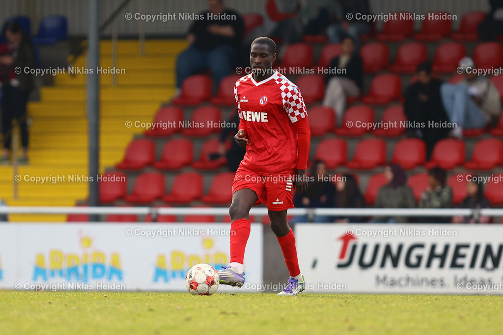 NH_FCEiintrachtNorderstedt_FCStPauliU23_RegionalligaNord_08032026 | #26 Manasse Fionouke (FC Eintracht Norderstedt)Fußball I Herren I Regionalliga Nord I Saison 2025-2026 I 25. Spieltag I FC Eintracht Norderstedt - FC St. Pauli I 08.03.2026 I Edmund-Plambeck-Stadion