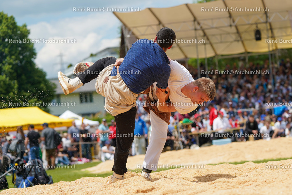 20220529-DSC08551 | René Burch leidenschaftlicher Fotograf aus Kerns in Obwalden.  Hier finden sie Sport, Landschaft und Natur Fotografie.
 - Realisiert mit Pictrs.com