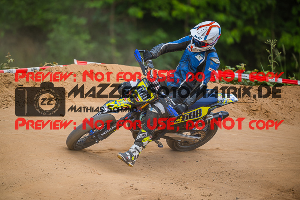 MaZZes_FotoMatrix_220529_7675 | Fotograf Mathias Schmid
Sportfotograf,
Eventfotograf,
Hochzeitsfotograf,
Portraitfotograf