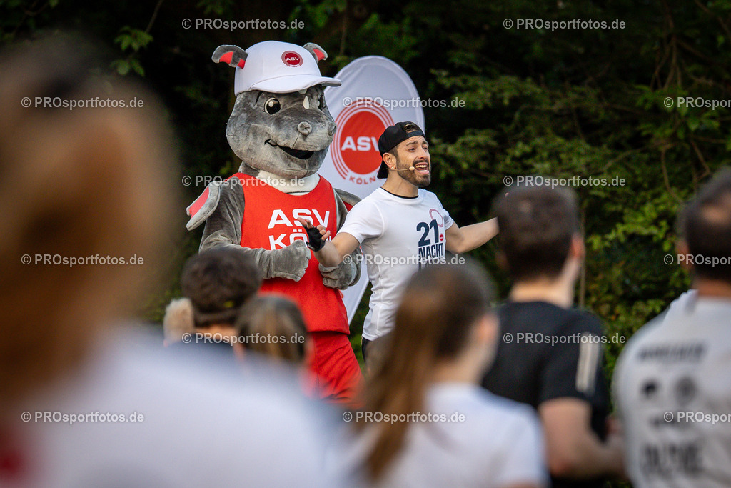 21. ASV Nachtlauf; Koeln, 08.05.24 | Impressionen vom 21. ASV Nachtlauf am 08.05.24 am Tanzbrunnen in Koeln. Foto: BEAUTIFUL SPORTS/Axel Kohring