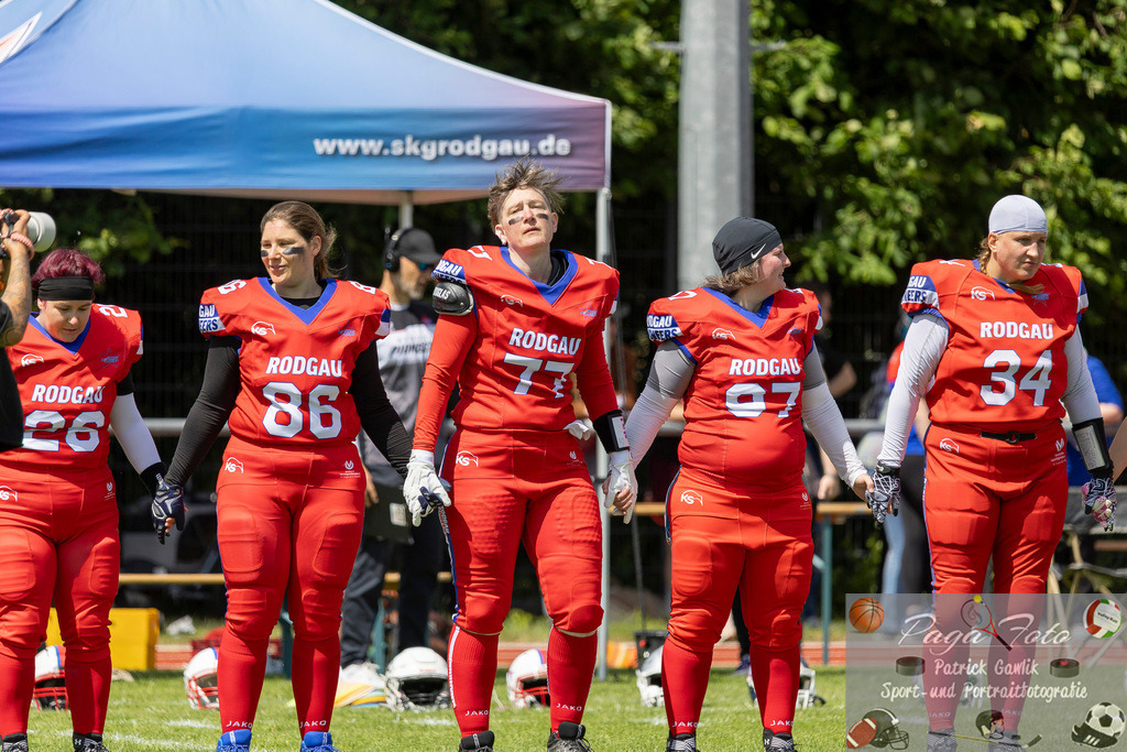 GFLW 1: German Football League Women 1: Rodgau Pioneers Ladies - Stuttgart Scorpions Sisters, 07.06.2026 | Fabienne Kämmerer (Rodgau Pioneers Ladies #26) &amp; Lea Schlipphak (Rodgau Pioneers Ladies #86) &amp; Nadine Scheibke (Rodgau Pioneers Ladies #77) &amp; Simone Rosing (Rodgau Pioneers Ladies #97) &amp; Kerstin Dreier (Rodgau Pioneers Ladies #34), Rodgau Pioneers Ladies - Stuttgart Scorpions Sisters, Rodgau, Maingau-Energie-Stadion "Am Weichsee", 7.6.2026 - Realisiert mit Pictrs.com