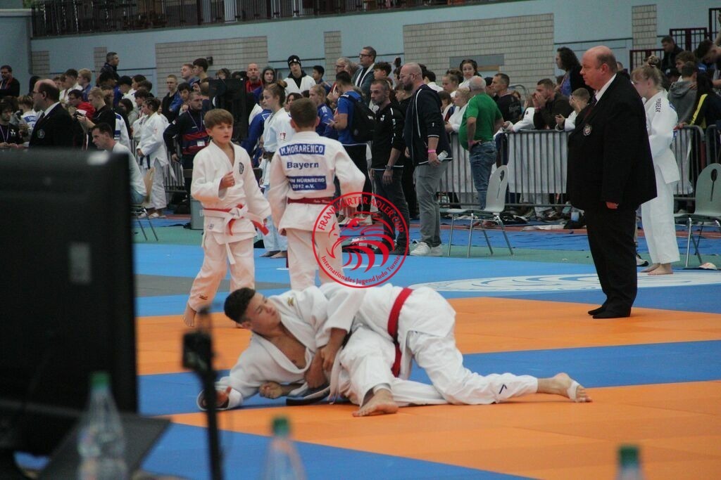 IMG_3371 | Fotos vom Adler Cup - Pictures from Adler Cup

Hier findet Ihr alle Eindrücke und großen Momente der Adler Cup Wochenenden. Here you will find all impressions and great moments of the Adler Cup weekends. - Realisiert mit Pictrs.com