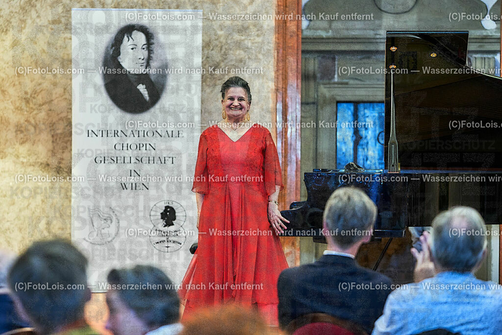 ALS0914_XXXIX-Chopin-Festival_Nocturno_Crudeli Marcella | (C)FotoLois.com, Alois Spandl, XXXIX. internationales CHOPIN-Festival in der Kartause Gaming, NOCTURNO - nächtliches Konzert bei Kerzenlicht, Sa 5. August 2023.