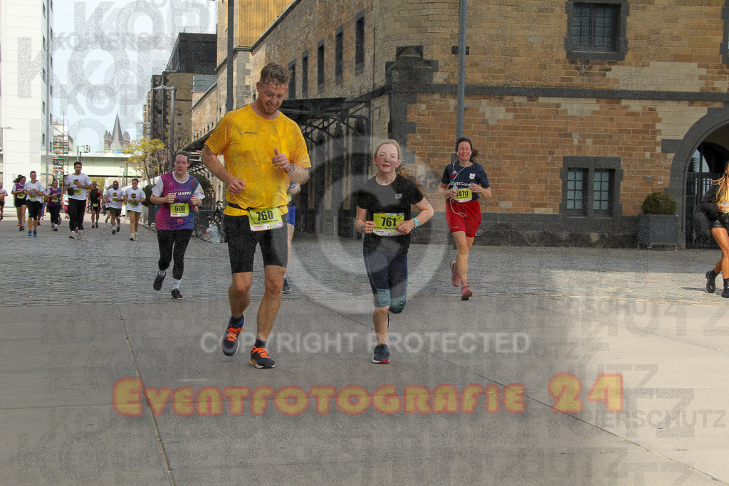 250920_1333_EV4_6031 | Sportfotografie im Rhein-Sieg Kreis, Köln, Bonn, NRW, Rheinland Pfalz, Hessen, etc. Unser Tätigkeitsfeld umfasst den Laufsport vom Volkslauf über den Marathon, Duathlon, Triathon bis zum Ultralauf wie Kölnpfad Ultra oder Schindertrail.